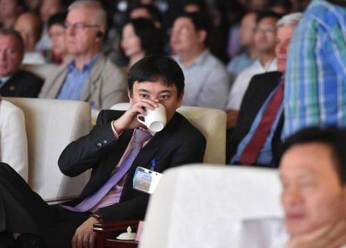 娱乐吃瓜富二代,炫富、恋情、争议一网打尽 第2张 娱乐吃瓜富二代,炫富、恋情、争议一网打尽 第2张