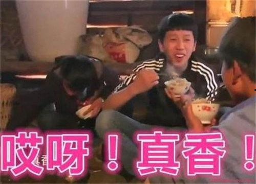 娱乐吃瓜老板是谁呀视频,他是谁?背后的故事与影响力 第3张 娱乐吃瓜老板是谁呀视频,他是谁?背后的故事与影响力 第3张