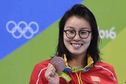 娱乐圈里的人都吃瓜,瓜田李下,揭秘明星们的幕后故事 第3张 娱乐圈里的人都吃瓜,瓜田李下,揭秘明星们的幕后故事 第3张