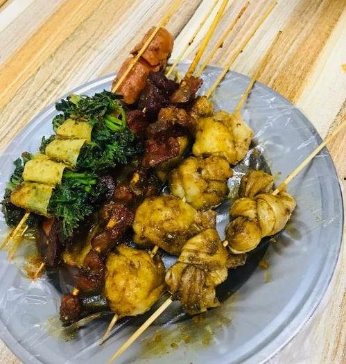 娱乐吃瓜酱炸串视频,揭秘网红美食背后的故事