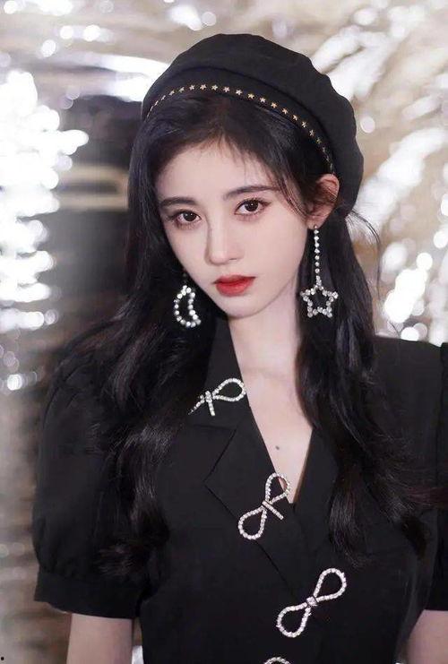 娱乐吃瓜酱鞠婧祎,娱乐吃瓜酱下的甜美与实力并存”