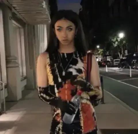 娱乐八卦吃瓜少女,那些低调吃瓜的少女们 第3张 娱乐八卦吃瓜少女,那些低调吃瓜的少女们 第3张