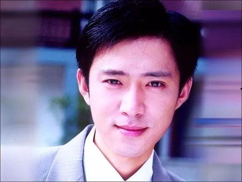 娱乐吃瓜君票房男演员,票房男演员背后的故事与辉煌 第2张 娱乐吃瓜君票房男演员,票房男演员背后的故事与辉煌 第2张