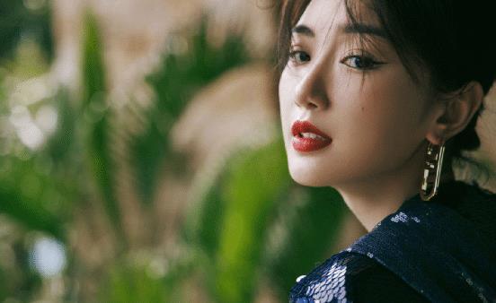 娱乐圈女星吃瓜视频,揭秘明星幕后生活 第2张 娱乐圈女星吃瓜视频,揭秘明星幕后生活 第2张