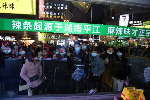 娱乐吃瓜酱博物馆,一场趣味横生的娱乐圈探秘之旅 第3张 娱乐吃瓜酱博物馆,一场趣味横生的娱乐圈探秘之旅 第3张