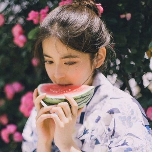 娱乐吃瓜头像男真人高清,高清还原“吃瓜”男星真容  第3张