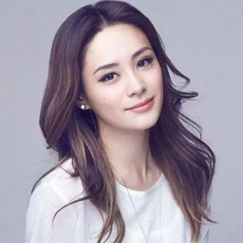 娱乐圈吃瓜女明星,揭秘那些年我们追过的吃瓜女明星 第3张 娱乐圈吃瓜女明星,揭秘那些年我们追过的吃瓜女明星 第3张