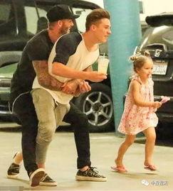 吃瓜娱乐圈内幕直播,吃瓜直播带你探秘明星生活 第2张 吃瓜娱乐圈内幕直播,吃瓜直播带你探秘明星生活 第2张