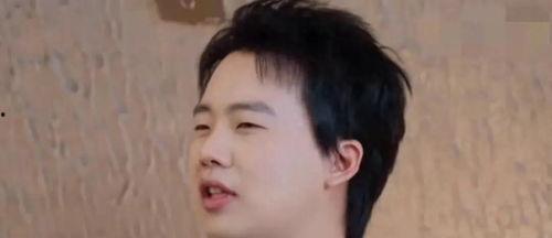 深夜娱乐八卦吃瓜,揭秘明星幕后故事，吃瓜群众狂欢时刻  第3张