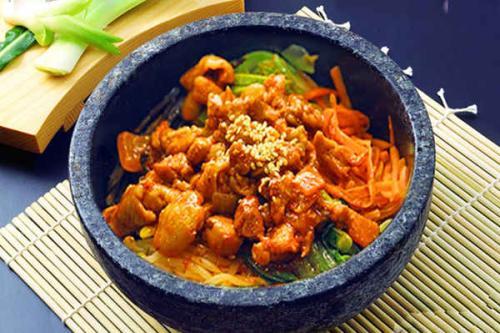 娱乐吃瓜酱烤肉拌饭,舌尖上的美食与娱乐盛宴  第2张